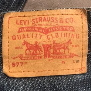 577 Levi Strauss &Co jeans size 12 Mis Loose Fit